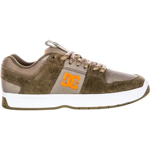 Army Green Lynx Zero Trainers , male, Sizes: 8 UK, 10 UK, 6 1/2 UK, 10 1/2 UK, 7 UK - DC Shoes - Modalova