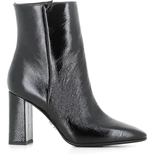 Leather Zip Boots , female, Sizes: 5 1/2 UK, 3 UK, 4 1/2 UK, 6 UK - Sergio Levantesi - Modalova