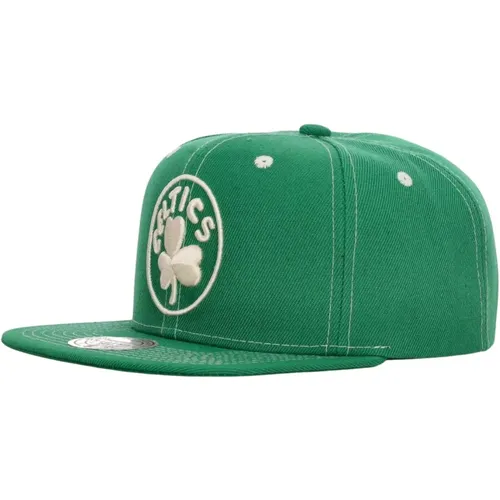 Caps, male, , Size: ONE SIZE Boston Celtics Snapback Cap - Mitchell & Ness - Modalova