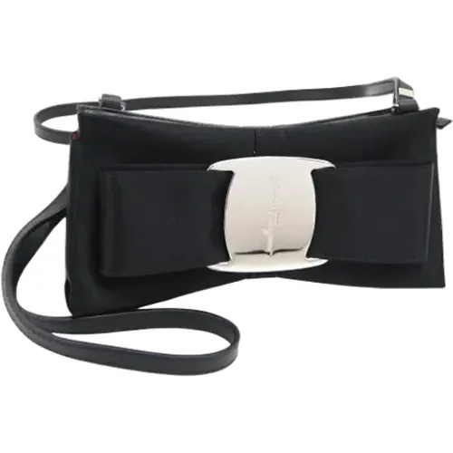 Pre-owned Cross Body Bags, female, , Size: ONE SIZE Pre-owned Leather shoulder-bags - Salvatore Ferragamo Pre-owned - Modalova