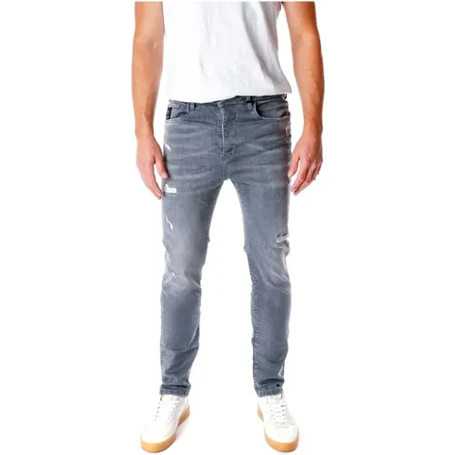 Relaxed Fit Midwaist Jeans mit Distressed-Details , Herren, Größe: W30 - Elias Rumelis - Modalova