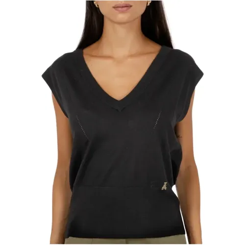 Vests, female, , Size: S V-neck Wool Vest - PATRIZIA PEPE - Modalova