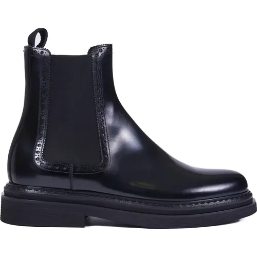 Chelsea Boots, male, , Size: 8 US Classic Chelsea Leather Boots - Dolce & Gabbana - Modalova