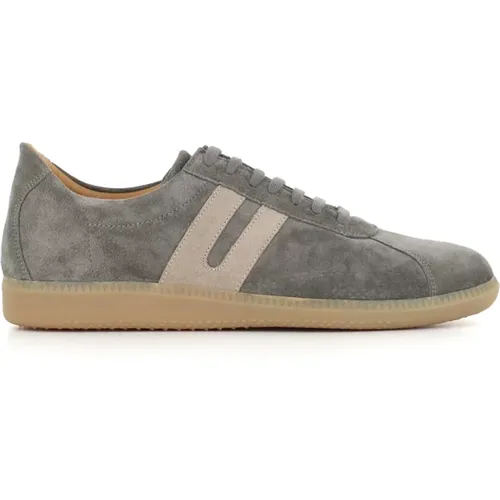 Grey Suede U Stripes Sneakers , male, Sizes: 7 UK, 9 UK, 11 UK, 10 UK - Ludwig Reiter - Modalova