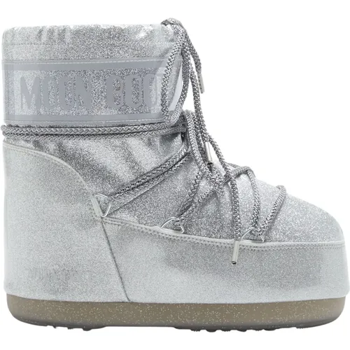 Glitzernde Niedrige Icon Stiefel Silber - moon boot - Modalova