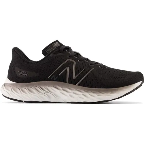 Frischer Schaum Evoz V1 Laufschuhe , Herren, Größe: 44 1/2 EU - New Balance - Modalova