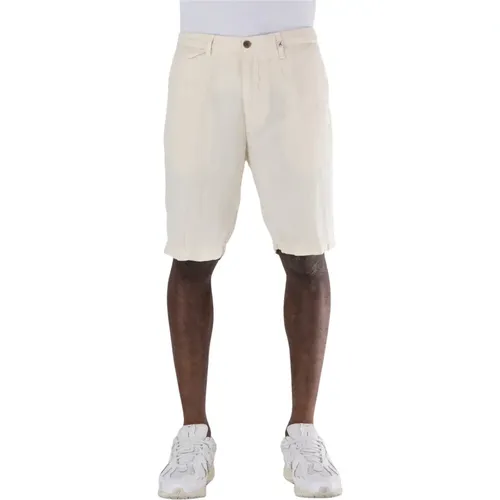 Chino Shorts for Men , male, Sizes: M, 2XL, XL, L - Myths - Modalova