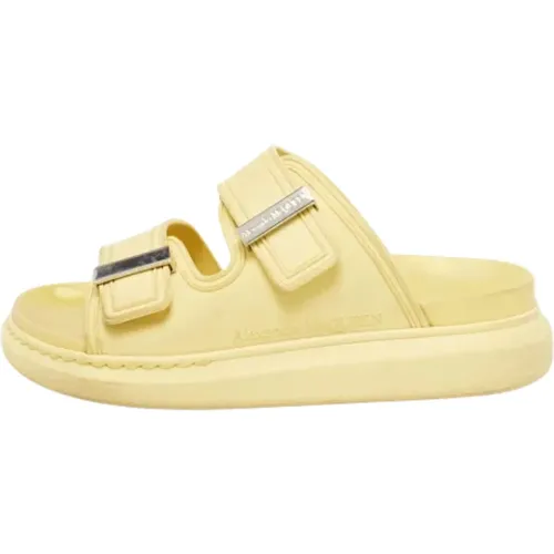 Pre-owned Gummi sandals - Alexander McQueen Pre-owned - Modalova