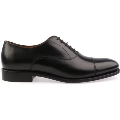 Statement Laced Shoes , male, Sizes: 9 1/2 UK, 6 UK, 6 1/2 UK, 7 UK, 8 UK, 11 UK, 8 1/2 UK, 10 1/2 UK, 10 UK, 9 UK, 5 UK - Berwick - Modalova