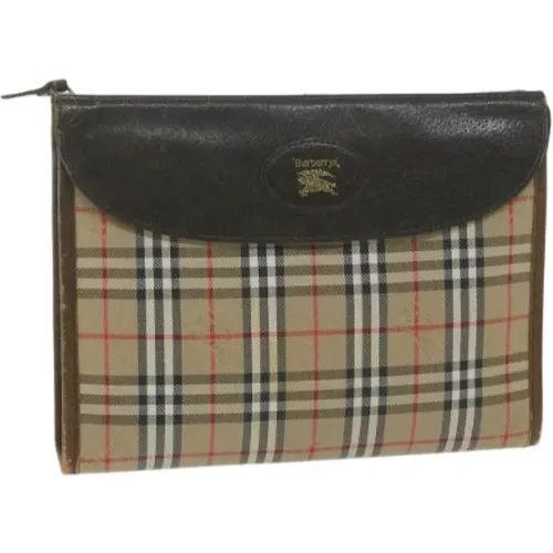 Pre-owned Nylon clutches - Burberry Vintage - Modalova