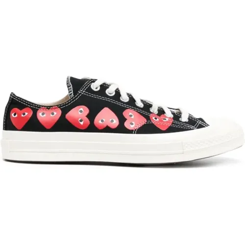 Heart Print Converse Sneakers , male, Sizes: 8 UK, 8 1/2 UK, 11 UK, 9 UK, 6 UK, 5 1/2 UK, 10 UK, 5 UK, 4 UK - Comme des Garçons Play - Modalova
