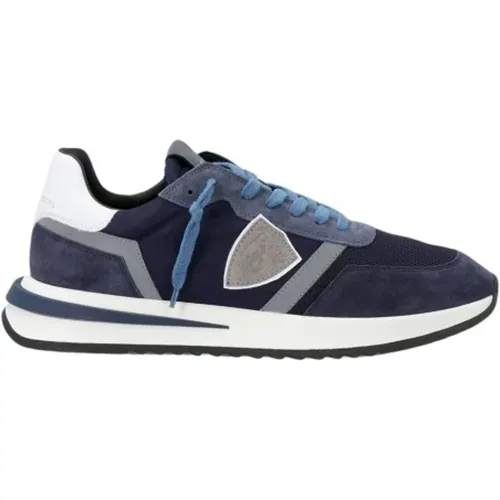 Low Top Sneakers with 3D Insert , male, Sizes: 11 UK, 12 UK, 10 UK, 8 UK, 5 UK, 6 UK, 7 UK, 9 UK - Philippe Model - Modalova