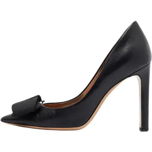 Pre-owned Pumps, female, , Size: 7 1/2 US Pre-owned Leather heels - Salvatore Ferragamo Pre-owned - Modalova