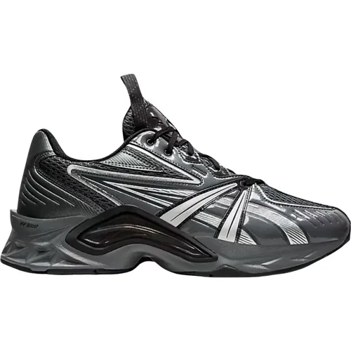 Limited Edition Protoblast Steel Grey , male, Sizes: 2 UK, 12 UK, 3 UK, 3 1/2 UK, 6 UK, 10 UK, 10 1/2 UK, 6 1/2 UK, 8 UK, 7 1/2 UK, 12 1/2 UK, 8 1/2 U - ASICS - Modalova