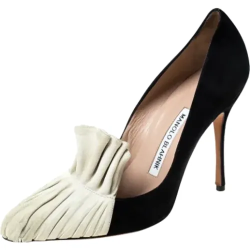 Pre-owned Pumps, female, , Size: 7 US Pre-owned Suede heels - Manolo Blahnik Pre-owned - Modalova