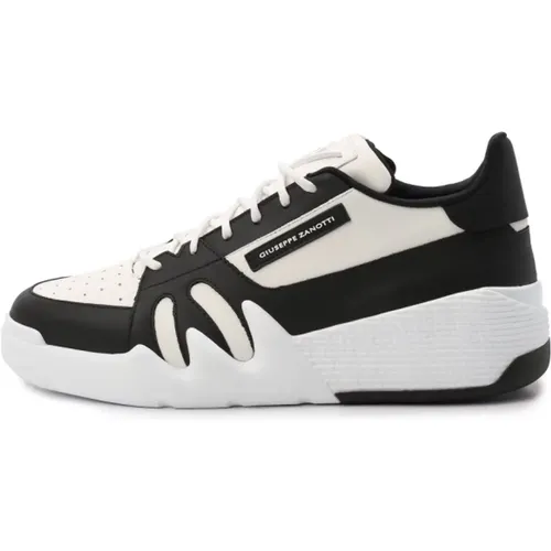 Stylish Sneaker for Men , male, Sizes: 8 UK, 7 UK, 5 UK - giuseppe zanotti - Modalova