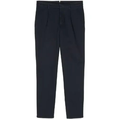 Navy Pleated Cotton Trousers Slim Fit , male, Sizes: XL, M, 3XL, L - Brioni - Modalova