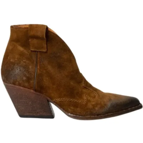 Western Suede Cowboy Boots , female, Sizes: 4 UK - Elena Iachi - Modalova