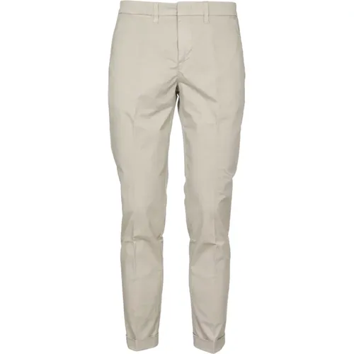 Casual Capri-Style Trousers Brown , male, Sizes: W33 - Fay - Modalova