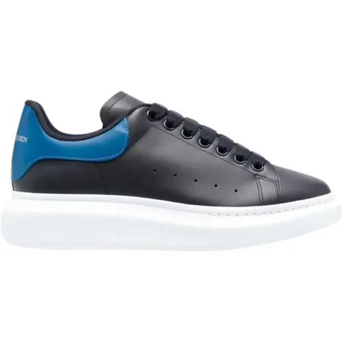 Blaue Leder-Oversize-Sneaker mit Schnürung - alexander mcqueen - Modalova