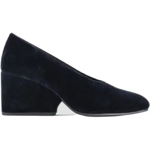 Navy velvet pumps , female, Sizes: 3 UK - Comme des Garçons - Modalova