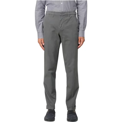 Chinos, male, , Size: W38 Versatile Beige Relaxed Fit Trousers - Fay - Modalova