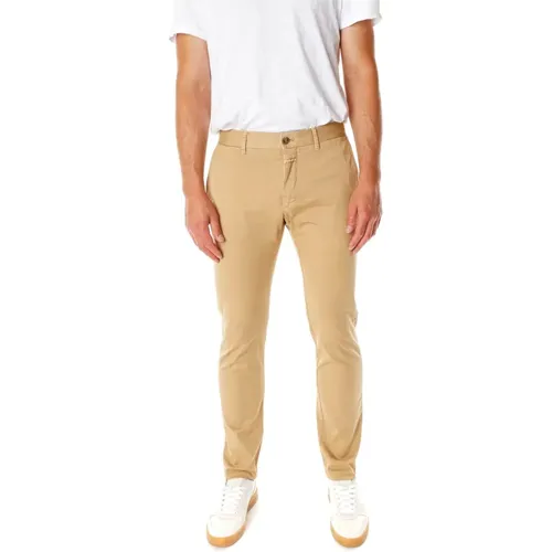 Clifton Slim Fit Low Waist Chino Pants , Herren, Größe: W29 L32 - closed - Modalova