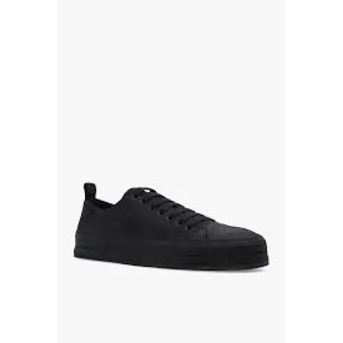 Sneakers, male, , Size: 7 1/2 US Stylish Sneakers for Men and Women - Ann Demeulemeester - Modalova