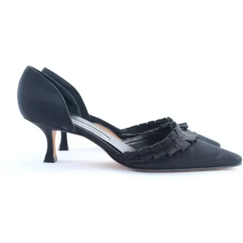 Pre-owned Pumps, female, , Size: 8 1/2 US Pre-owned Satin heels - Manolo Blahnik Pre-owned - Modalova