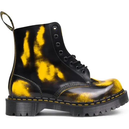 Black/DMS Yellow Rub Off Lux Boots , male, Sizes: 10 UK - Dr. Martens - Modalova