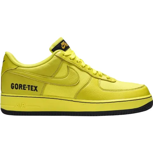 Dynamic Gore-Tex Air Force 1 , male, Sizes: 11 1/2 UK, 13 1/2 UK, 12 UK, 7 UK, 9 UK, 8 UK, 10 1/2 UK, 8 1/2 UK, 13 UK, 6 1/2 UK, 6 UK - Nike - Modalova