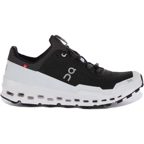 Cloudultra Trail Trainers White Men , male, Sizes: 9 UK - ON Running - Modalova