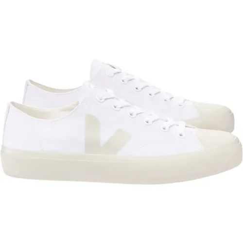 Eco-friendly Sneakers with Amazonian Rubber , male, Sizes: 9 UK, 10 UK, 8 UK, 7 UK, 11 UK - Veja - Modalova