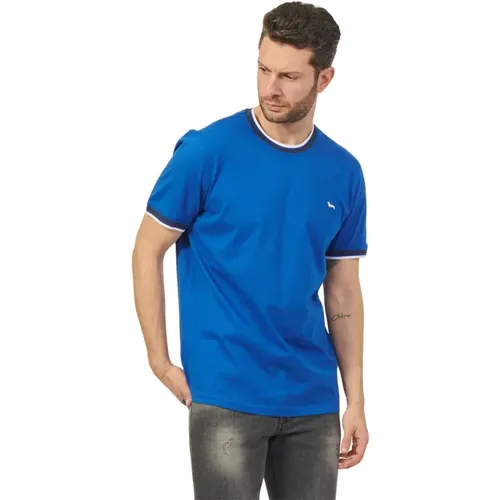 Sporty T-shirt with Striped Detail , male, Sizes: L, XL - Harmont & Blaine - Modalova