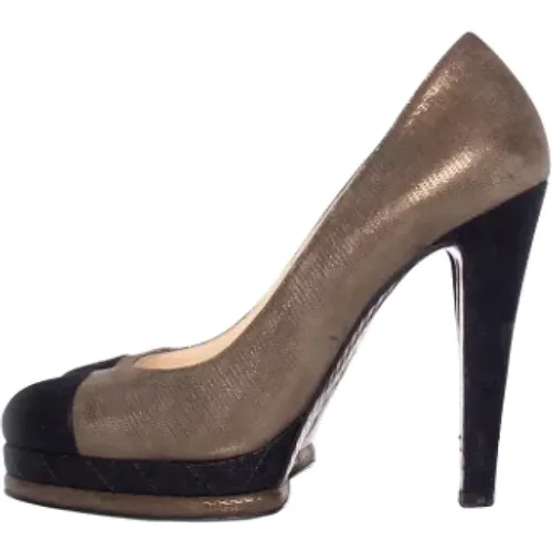 Pre-owned Suede heels , female, Sizes: 7 UK - Chanel Vintage - Modalova