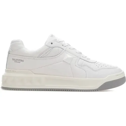 Stylish Sneakers for Trendy Fashionistas , male, Sizes: 6 UK, 9 1/2 UK, 11 UK, 10 1/2 UK, 12 UK - Valentino Garavani - Modalova