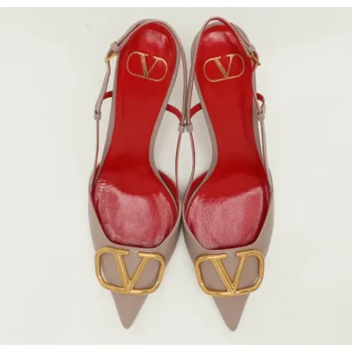 Pre-owned Leather heels , female, Sizes: 7 UK - Valentino Vintage - Modalova