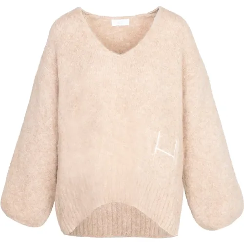 HÉST, V-neck Knitwear, female, , Size: M Oversized V-neck Sweater - Hést - Modalova