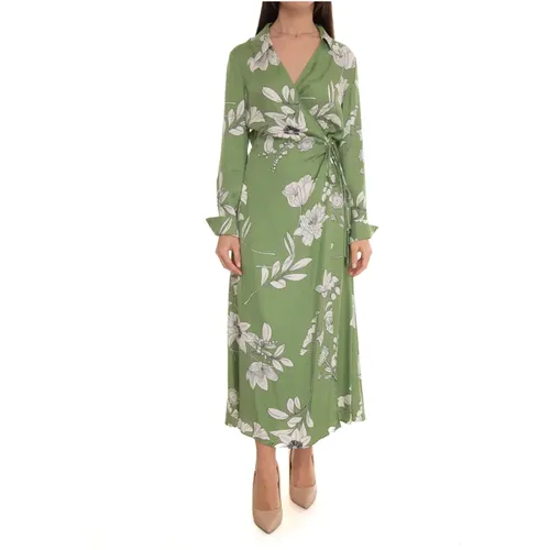 Floral Wrap Midi Dress , female, Sizes: XL, S, L, M - Pennyblack - Modalova