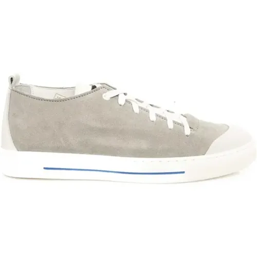 Graue Ledersneaker Gummisohle Casual , Herren, Größe: 42 EU - Cerruti 1881 - Modalova