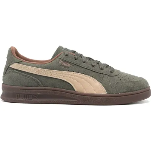 Sneakers, male, , Size: 9 1/2 US R-Suede Indoor Sneakers - Puma - Modalova