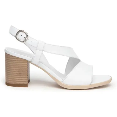 Weiße Sandale E410440D707 , Damen, Größe: 37 EU - Nerogiardini - Modalova
