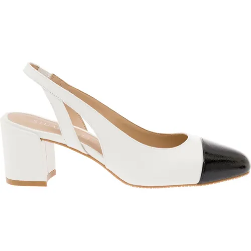 Pumps, female, , Size: 10 US Leather Slingback Pumps - Stuart Weitzman - Modalova