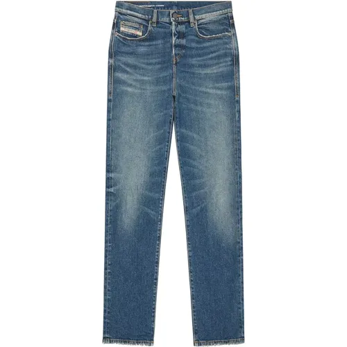 Versatile Straight Jeans - 2020 D-Viker , male, Sizes: W31, W32, W29, W30, W34, W33 - Diesel - Modalova