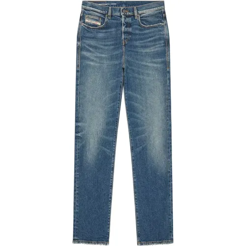 Versatile Straight Jeans - 2020 D-Viker , male, Sizes: W36, W31, W32, W29, W30, W34, W33 - Diesel - Modalova