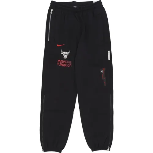 Sweatpants, male, , Size: XL City Edition Lightweight Tracksuit Pants - Nike - Modalova