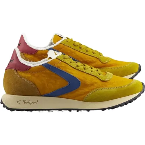 Men's Shoes Sneakers Yellow Ss23 , male, Sizes: 6 UK - Valsport 1920 - Modalova