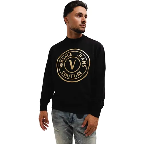 Sweatshirts, male, , Size: XS V-Emblem Sweater /Gold Men - Versace Jeans Couture - Modalova