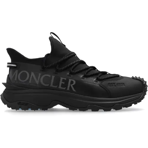 Sneakers, male, , Size: 9 US Sport shoes 'Trailgrip Lite2' - Moncler - Modalova