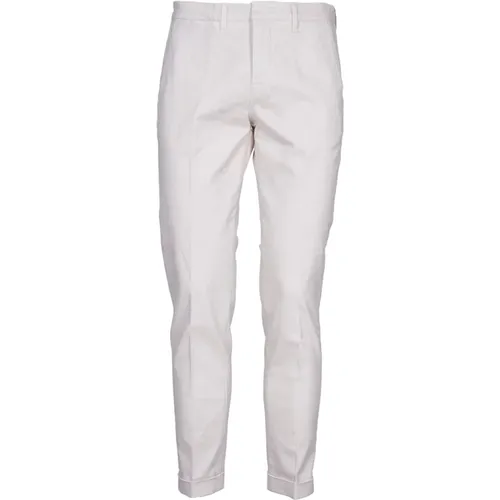 Chinos, male, , Size: W36 Cream Capri Trousers with Pockets - Fay - Modalova